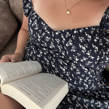 caro౨ৎ⋆⭒˚.⋆