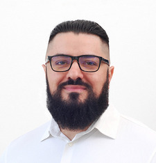 Vlad Oparlescu