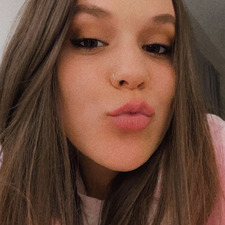 Laura :)