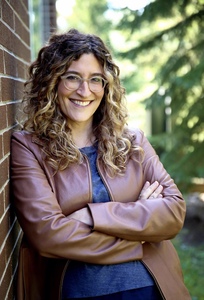 Laura Simon