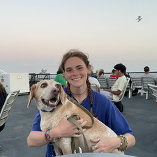 Caroline Abrams