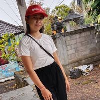 Kadek Sari