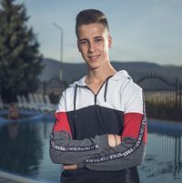 Петър Славов