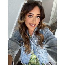 Sophie Wright &#x1f913;&#x1f4da;