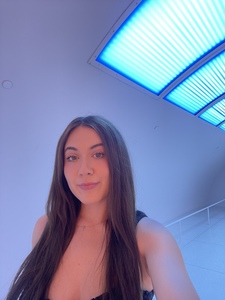 Kat Desheva