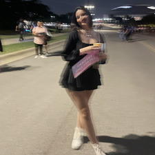 em (christian harper’s version) ♡ ︎