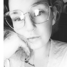 Diedre Mackenzie 💜