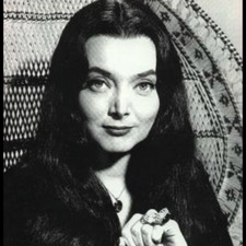 Morticia 