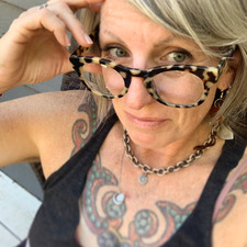 V8grrl