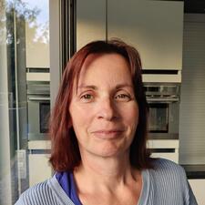 Joanne Carlton