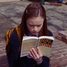 kirsten ˚ ༘♡ ⋆｡˚