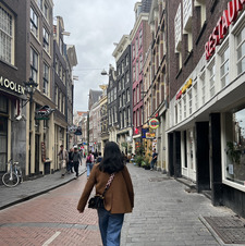 IL