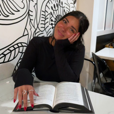 izzy | readingwithrossi