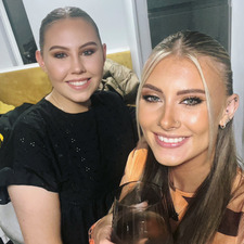 Ellie Addison&#x1f987;&#x1f940;;&#x1f5a4;