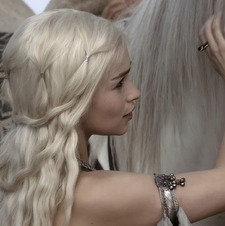 ✧ʚ .·:*¨ mika ¨*:·. ɞ✧