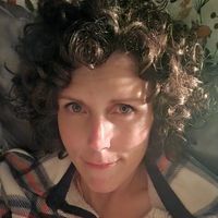 Goodreads profile picture for @lolita