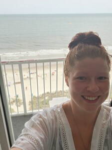 Ashley Grisenthwaite 