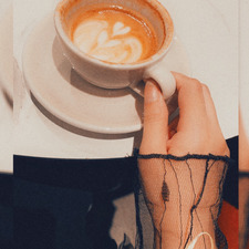 غدير بنت أحمد ..