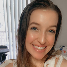 Christy Frierson🧚🏼‍♀️📚🎀