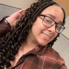 Alisha &#x1f98b;&#x1f497;