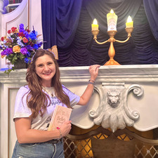 Lauren | Enchanted Tales with Laur