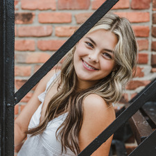Lily Stickney