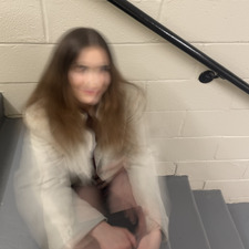 em