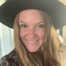 Samantha Auvray