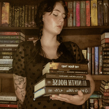 Witchybibliophile