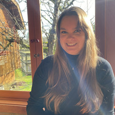 Ashley Hollebakken