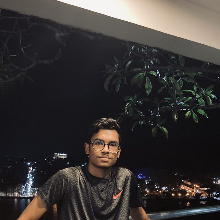 Goodreads profile picture for @yasith