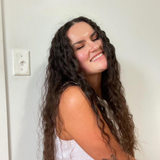 Ashley Dussault