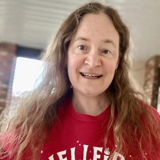 Lindsy C.