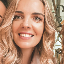 Cara Edwards