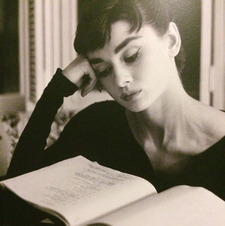 katherine ᗢ .° ･ﾟ