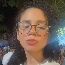 María
