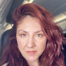 Tuğba Şener