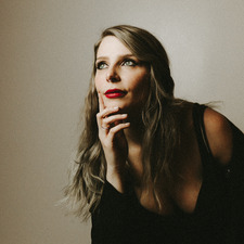 Suzanne Hall