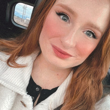 Kyndra James