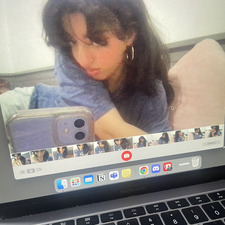 yunis