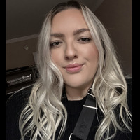 Ashley Grace - Sarnia, ON, Canada (15 books)
