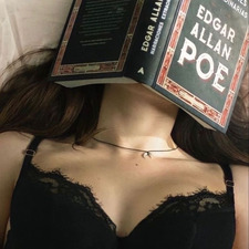 lintensitedesmots Malika &#x1f319;