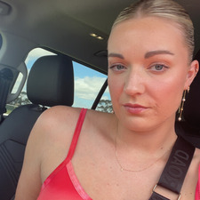 Hannah Bennett