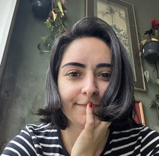 Aygül Karanfil