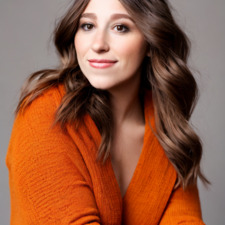 Elaina Hampson
