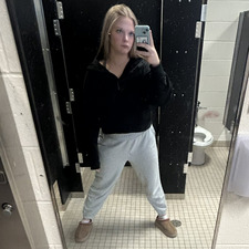 olivia ੈ✩‧₊˚