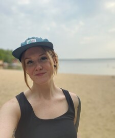 Kat(e)  Connolly