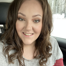 skye ☾ ⋆*･ﾟ✩