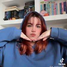 Fanny Reads ♡