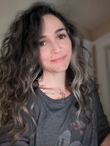 Karin L
